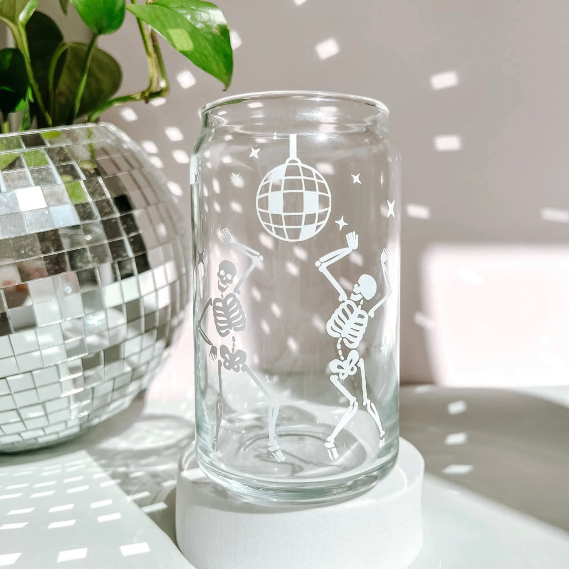Disco skeleton glass cup