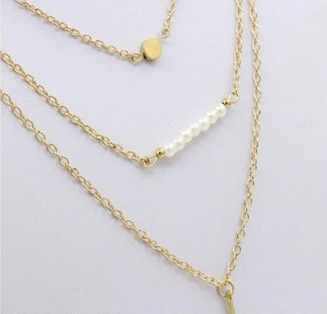 Peal and Gold Layered Necklace